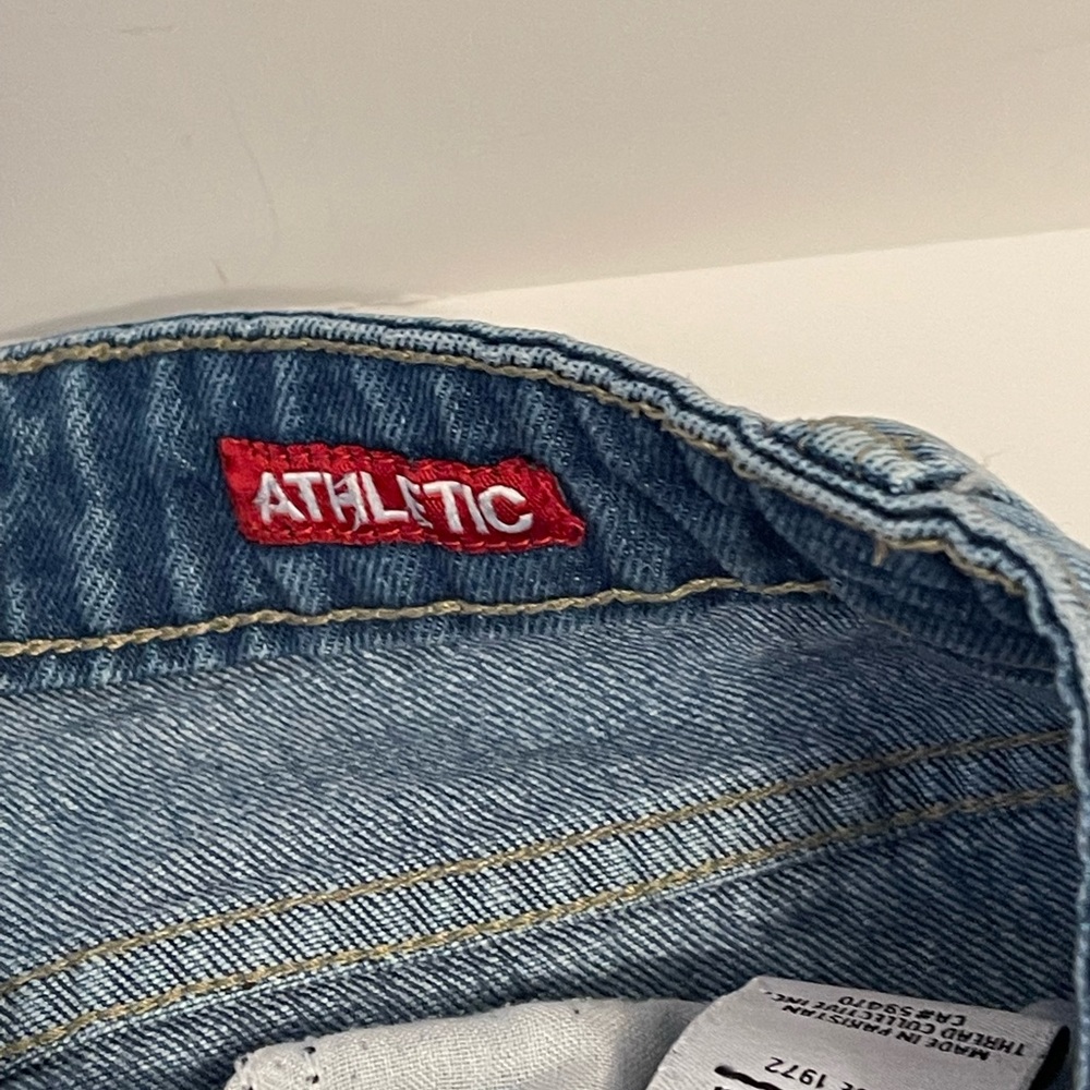 Ecko Unltd Athletic Jeans Men’s Size 34 X 30 Straight Leg Light Wash - Picture 8 of 10